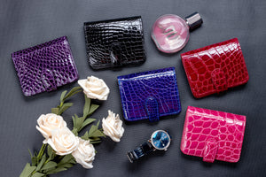 Ladies Card Holder NSB 81401 Violet Glazed